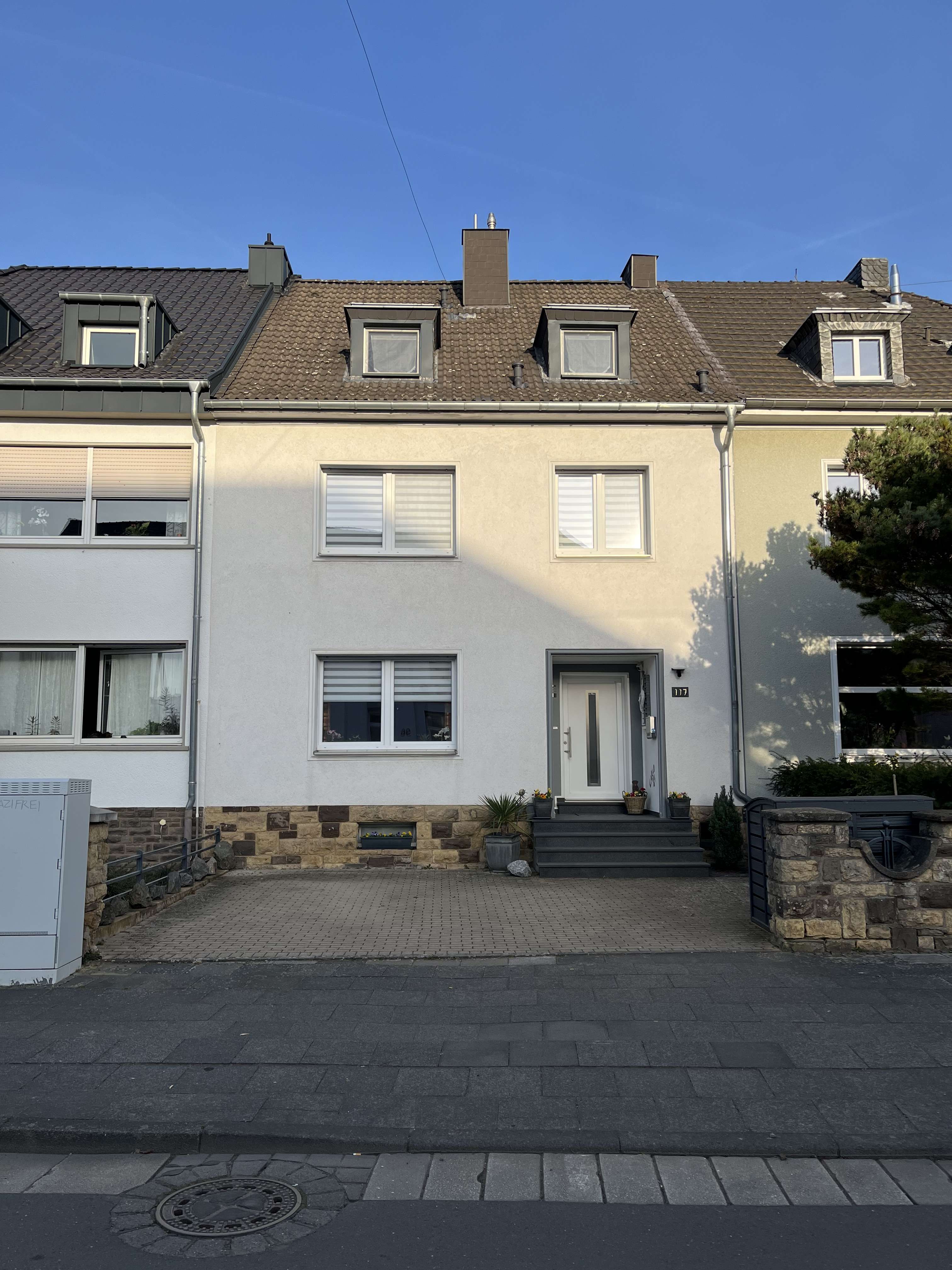 Thumbnail-Haus zum Kaufen in Euskirchen 475.000,00 € 181 m²