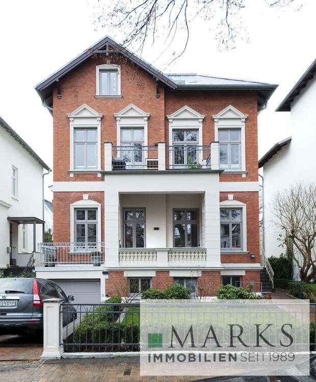 Thumbnail-Haus zum Kaufen in Lübeck 1.450.000,00 € 285 m²