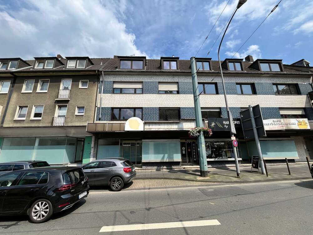 Thumbnail-Einzelhandel in Essen 1.200,00 € 193 m²