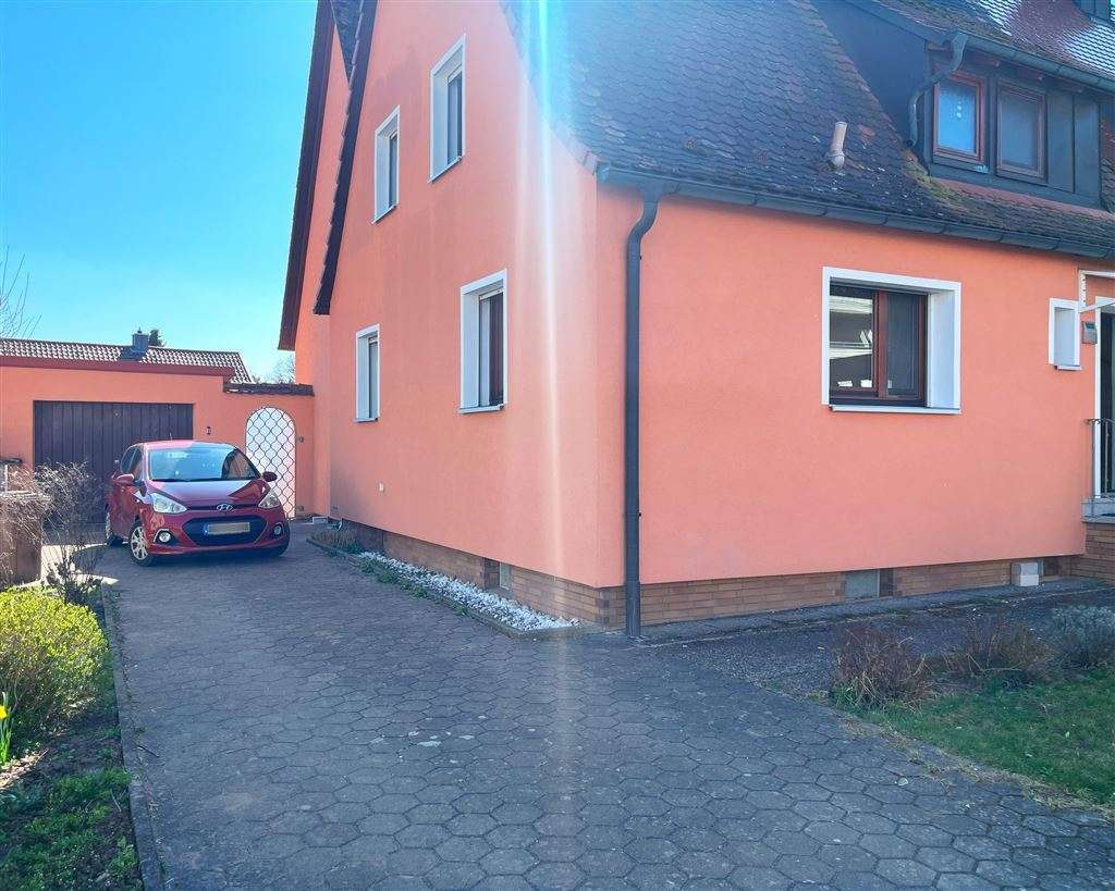 Thumbnail-Haus zum Kaufen in Herzogenaurach 459.000,00 € 153 m²