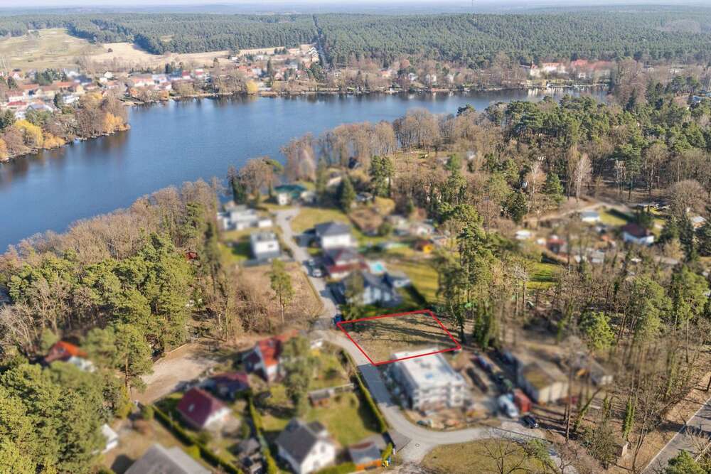 Thumbnail-Grundstück zu verkaufen in Zossen OT Kallinchen 215.000,00 € 864 m²