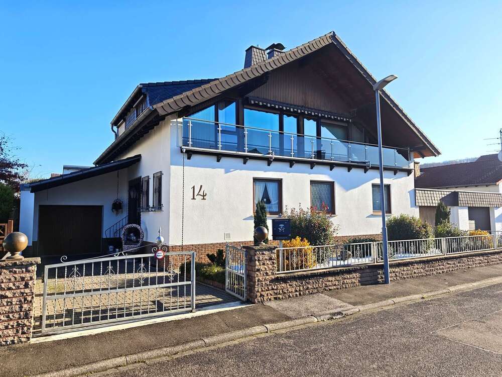 Thumbnail-Haus zum Kaufen in Gau-Algesheim 645.000,00 € 210 m²