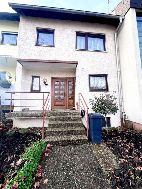 Thumbnail-Haus zum Kaufen in Schwaikheim 425.000,00 € 125 m²