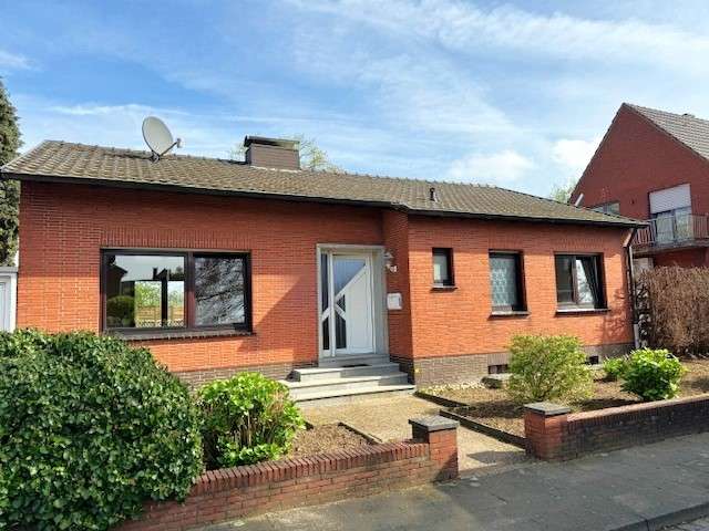 Thumbnail-Haus zum Kaufen in Nettetal -Leuth 315.000,00 € 84.43 m²