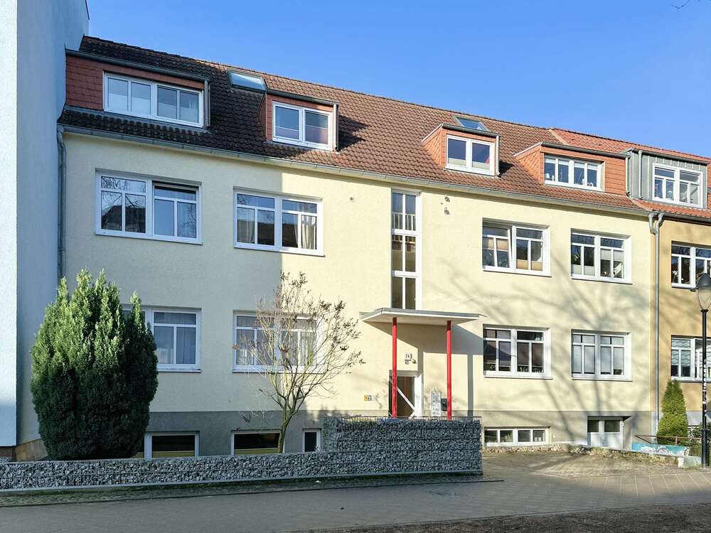 Thumbnail-Wohnung zum Kaufen in Rostock 330.000,00 € 72 m²