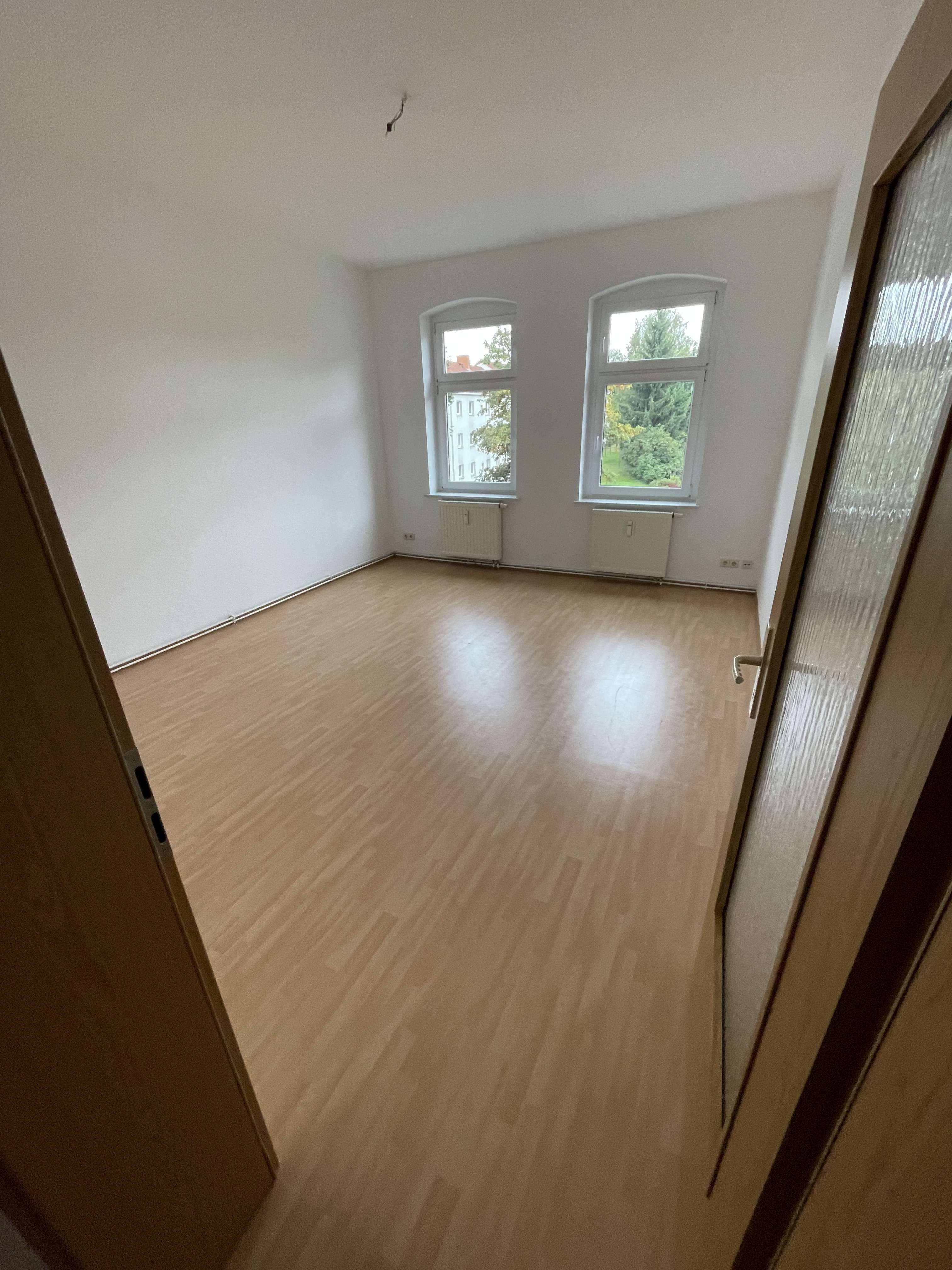 Thumbnail-Wohnung zum Mieten in Aue-Bad Schlema 383,99 € 66.78 m²