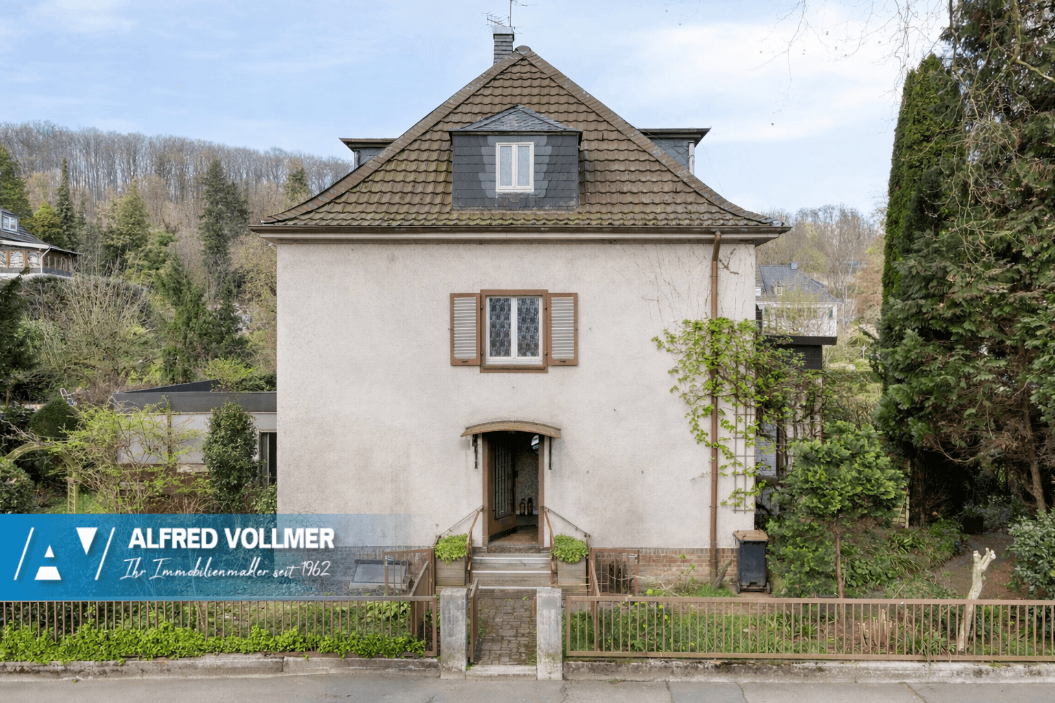 Thumbnail-Haus zum Kaufen in Wuppertal 335.000,00 € 161 m²