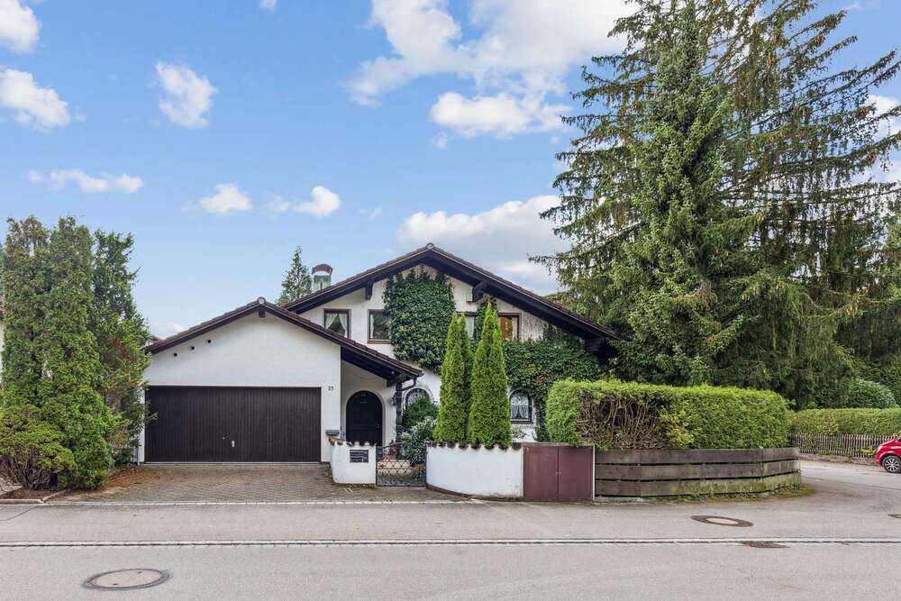 Thumbnail-Haus zum Kaufen in Baierbrunn 1.560.000,00 € 234 m²