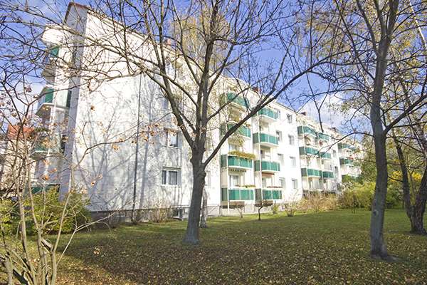 Thumbnail-Wohnung zum Mieten in Halle (Saale) 420,00 € 58.4 m²