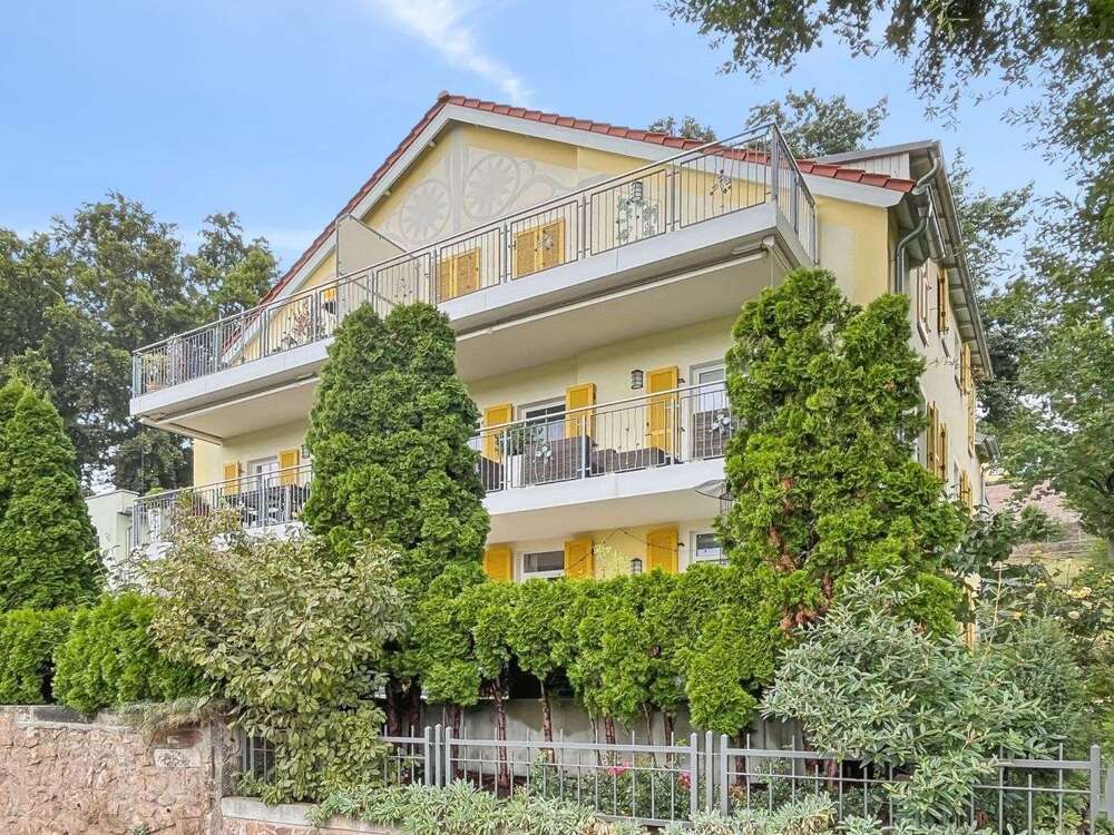 Thumbnail-Wohnung zum Kaufen in Radebeul 335.000,00 € 70.4 m²