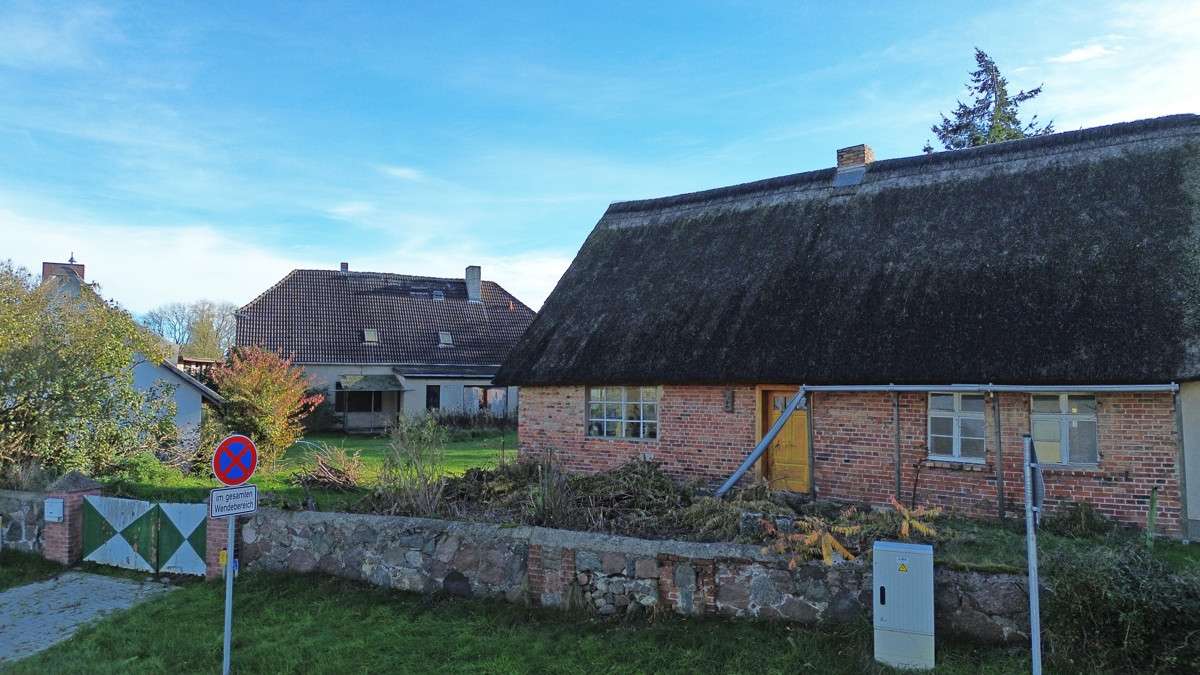 Thumbnail-Haus zum Kaufen in Katschow 155.000,00 € 1 m²