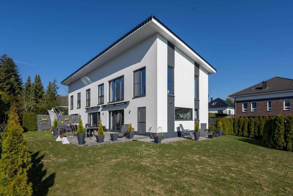Thumbnail-Haus zum Kaufen in Lünen 1.100.000,00 € 234 m²