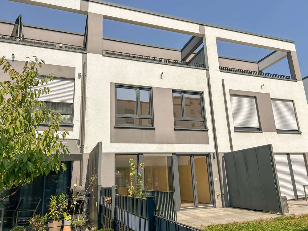Thumbnail-Haus zum Mieten in Maintal 2.150,00 € 153 m²