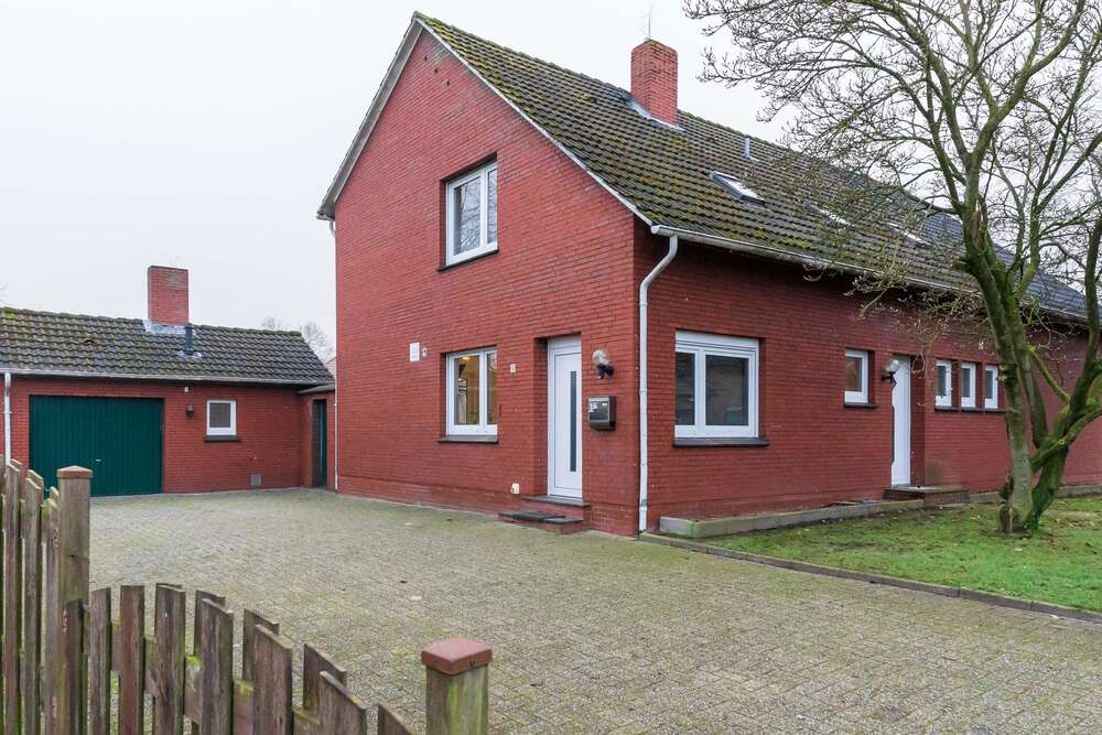 Thumbnail-Haus zum Kaufen in Weener 249.000,00 € 185 m²