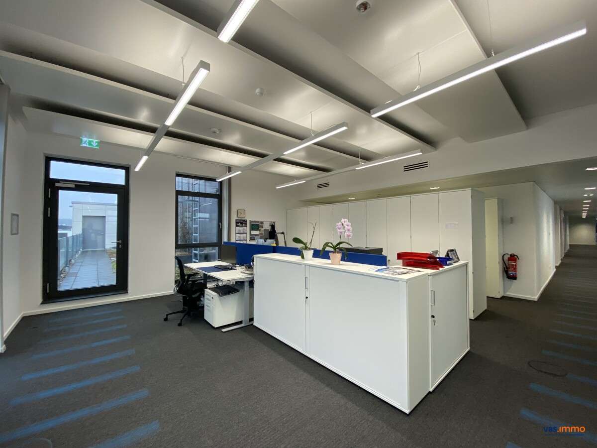 Thumbnail-Büro in Stuttgart-Bad Cannstatt 10.874,00 € 456 m²