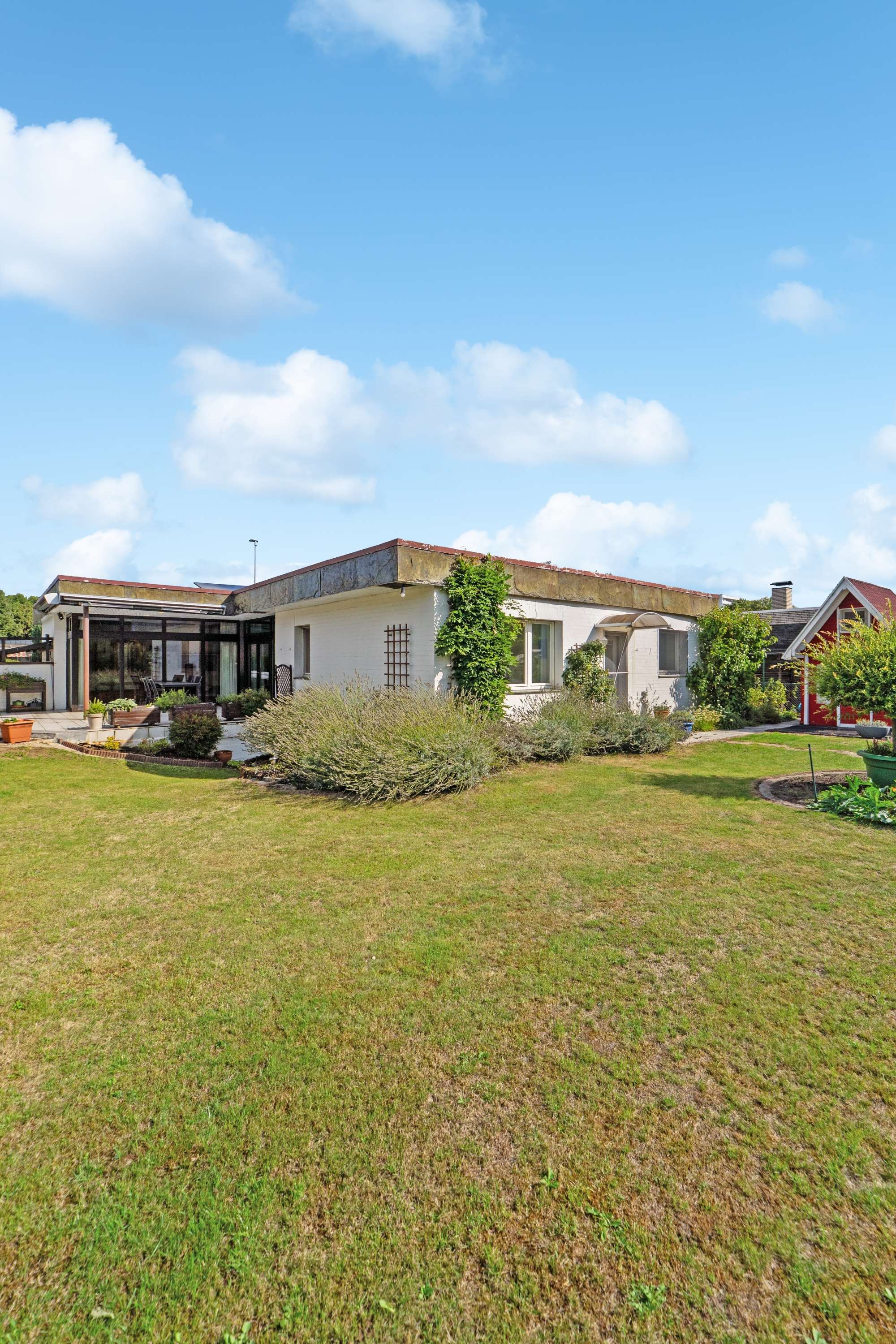 Thumbnail-Haus zum Kaufen in Dormagen 549.000,00 € 239 m²