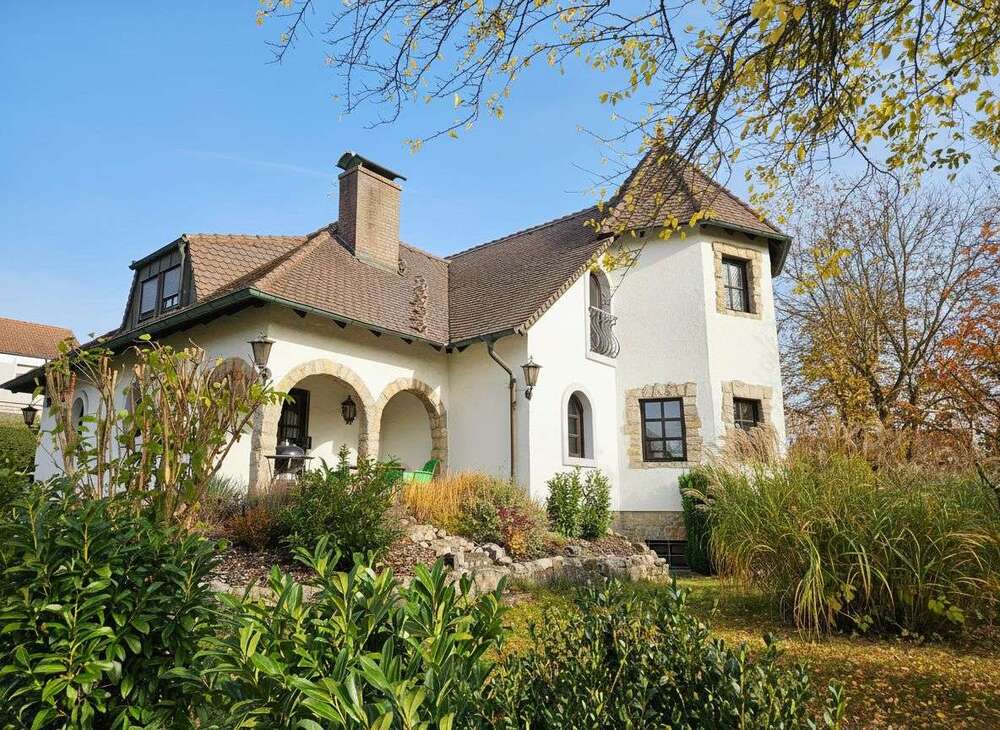 Thumbnail-Haus zum Kaufen in Uettingen 795.000,00 € 289 m²