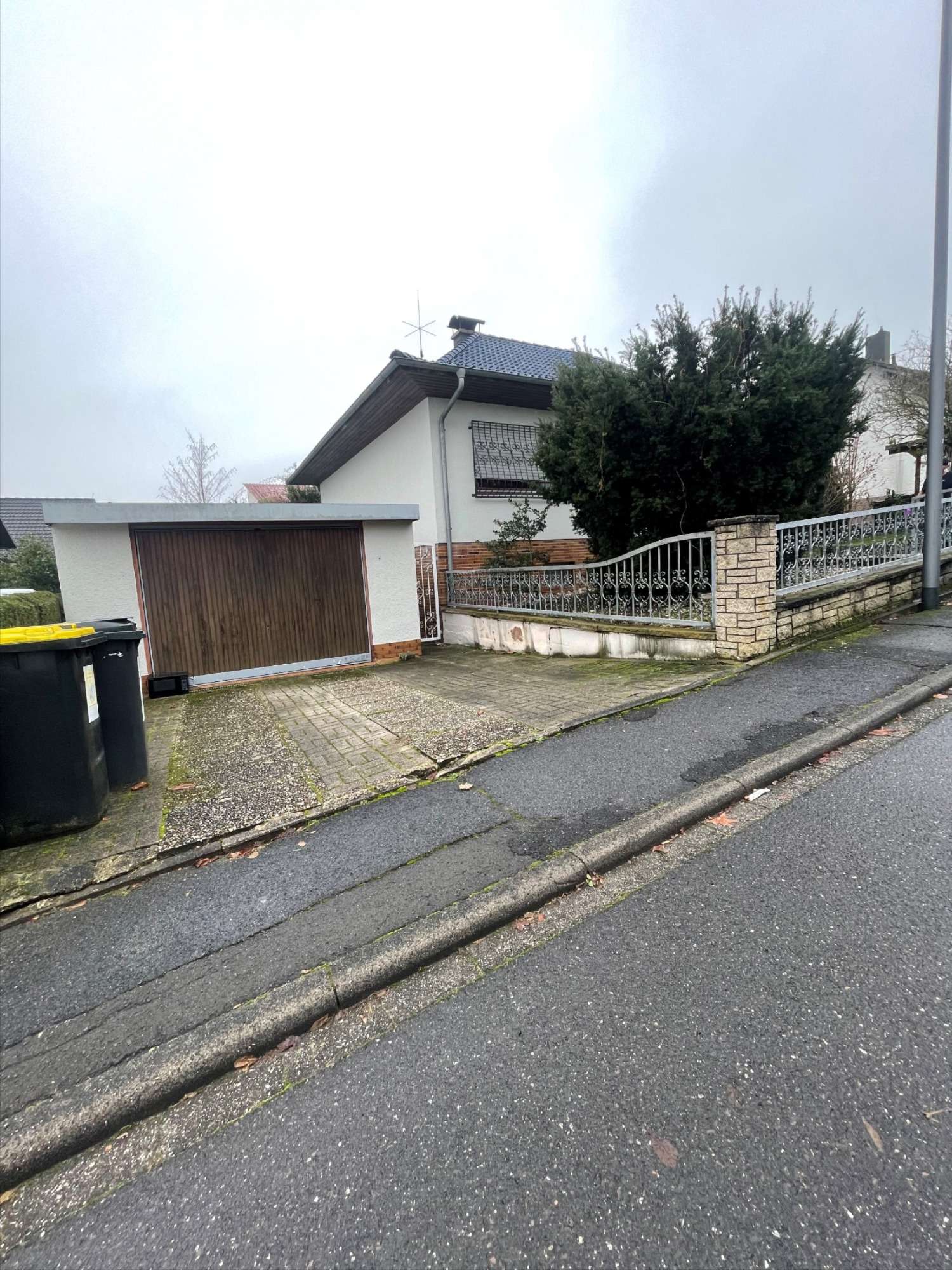 Thumbnail-Haus zum Kaufen in Wiesbaden 699.000,00 € 150 m²