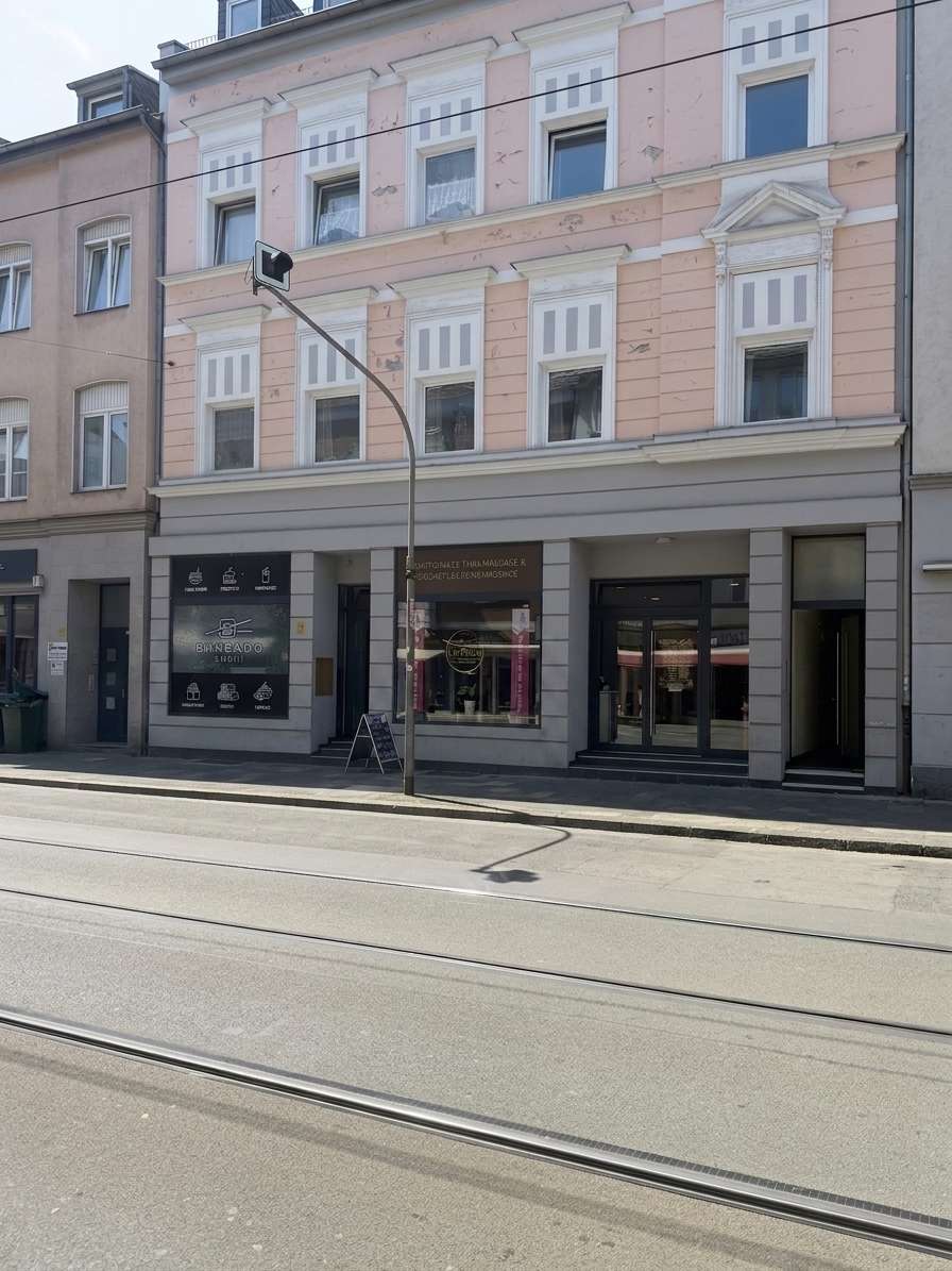 Thumbnail-Einzelhandel in Düsseldorf-Gerresheim 29.000,00 € 76 m²