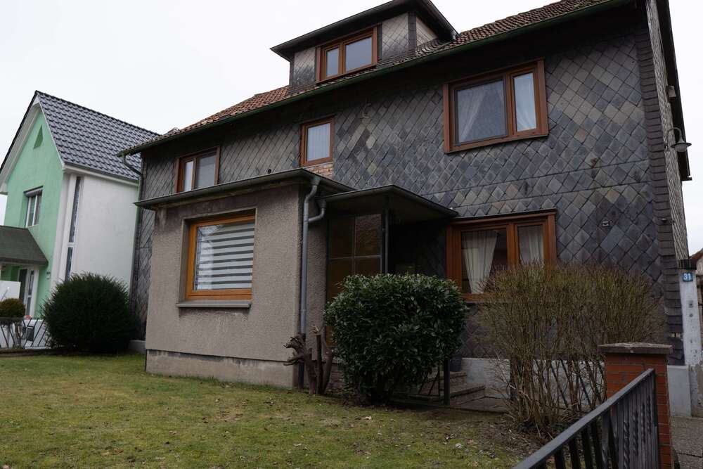 Thumbnail-Haus zum Kaufen in Lengede 439.000,00 € 287 m²