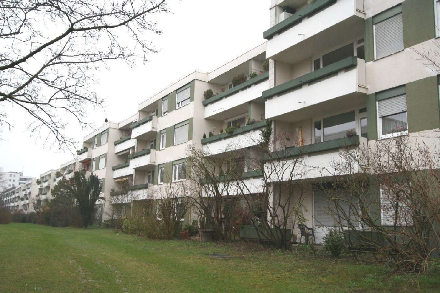 Thumbnail-Wohnung zum Kaufen in Unterföhring 450.000,00 € 69.4 m²