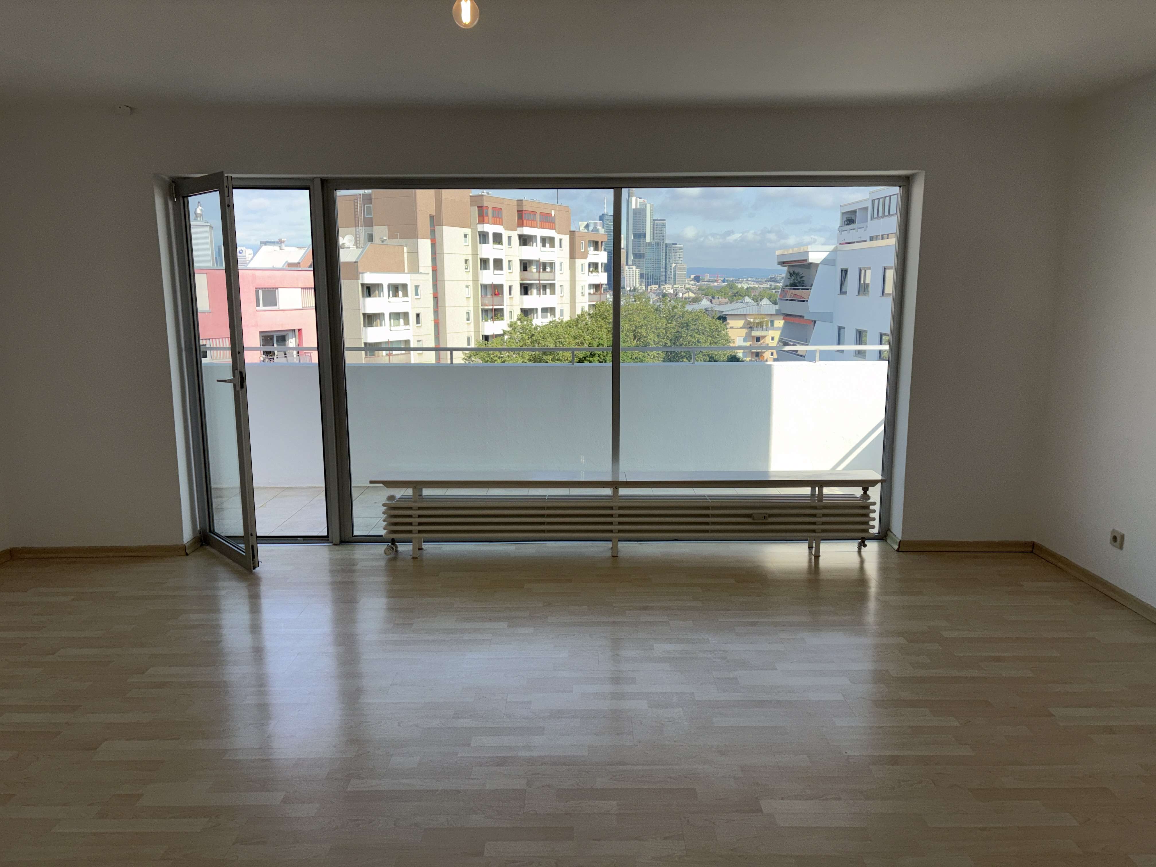Thumbnail-Wohnung zum Mieten in Frankfurt am Main 1.020,00 € 74.4 m²