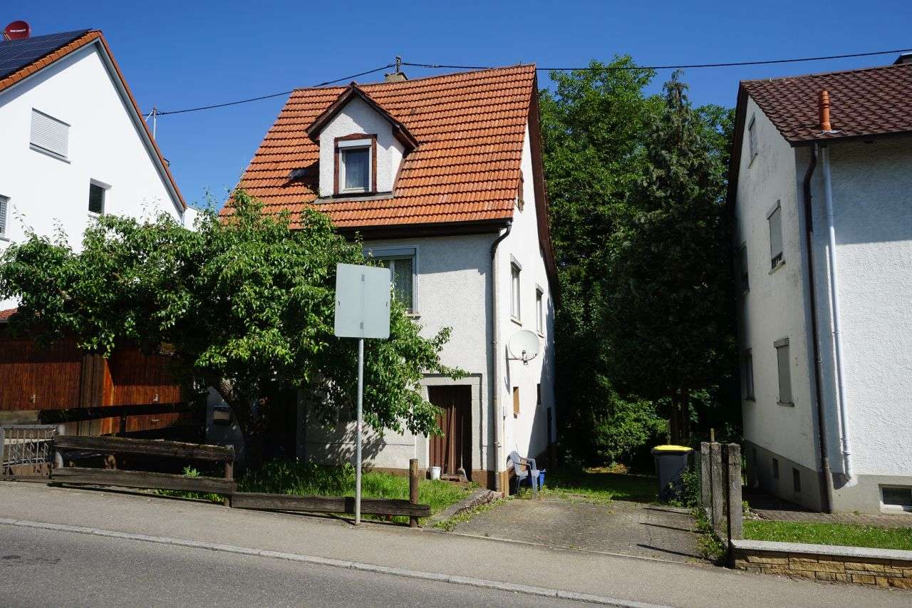 Thumbnail-Haus zum Kaufen in Reutlingen-Sickenhausen 269.000,00 € 77 m²