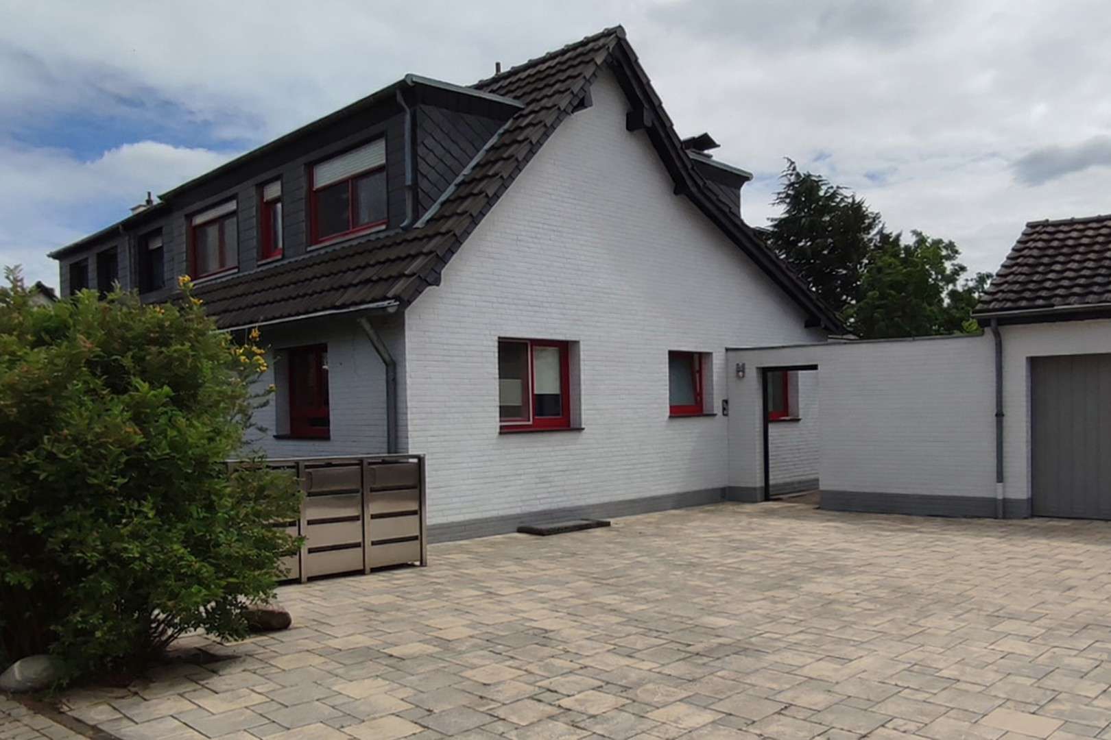 Thumbnail-Haus zum Kaufen in Köln 739.000,00 € 132 m²