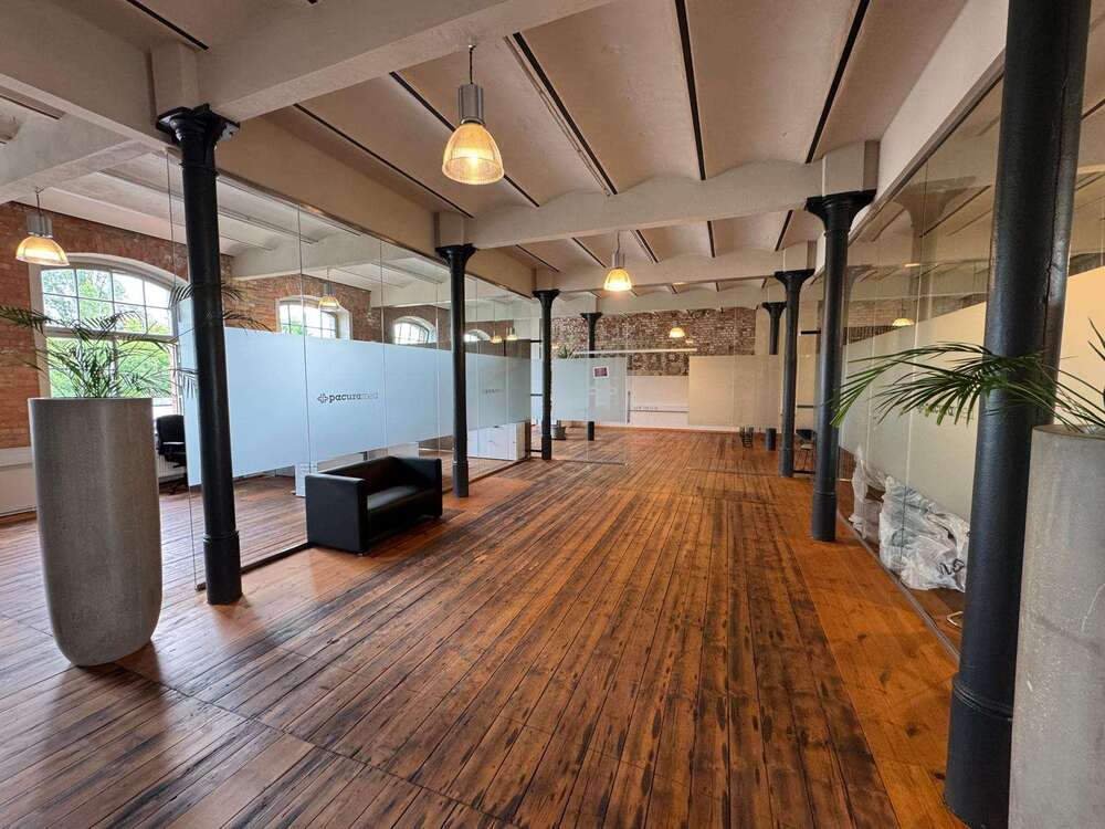 Thumbnail-Büro in Leipzig 4.500,00 € 339 m²