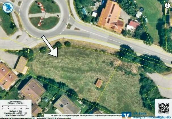 Thumbnail-Grundstück zu verkaufen in Altusried 750.000,00 € 2250 m²