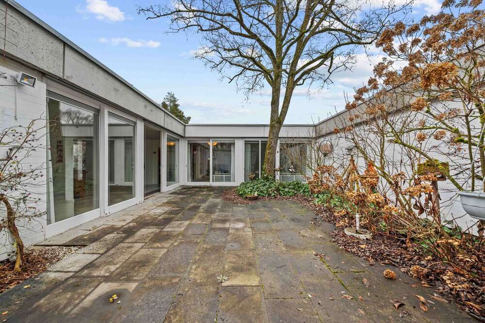 Thumbnail-Haus zum Kaufen in Stuttgart 850.000,00 € 152 m²