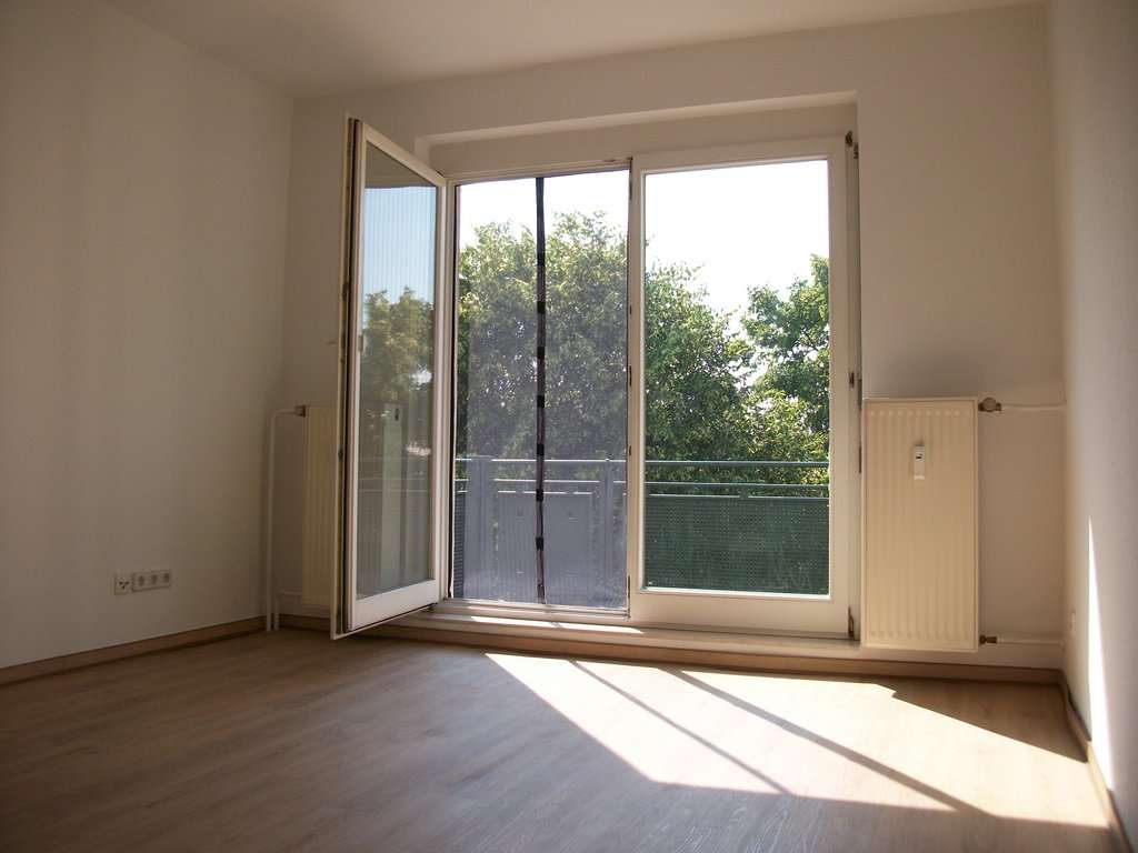 Thumbnail-Wohnung zum Mieten in Naumburg (Saale) 350,00 € 50.87 m²