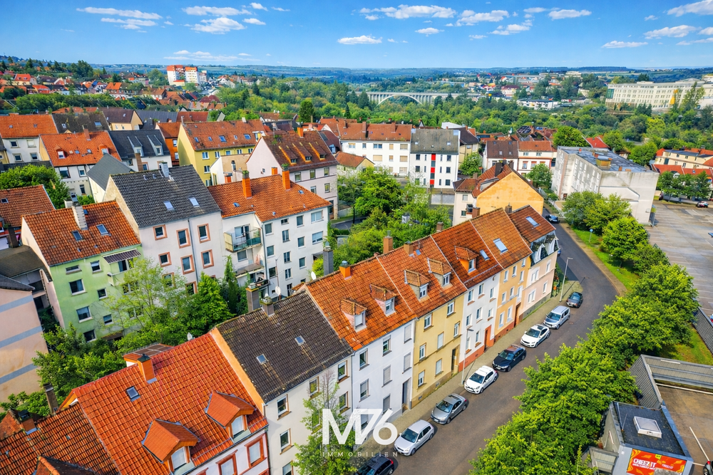 Thumbnail-Haus zum Kaufen in Pirmasens 199.000,00 € 200 m²