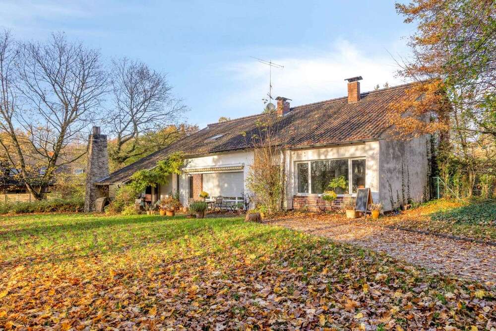 Thumbnail-Haus zum Kaufen in Köln 1.190.000,00 € 285 m²