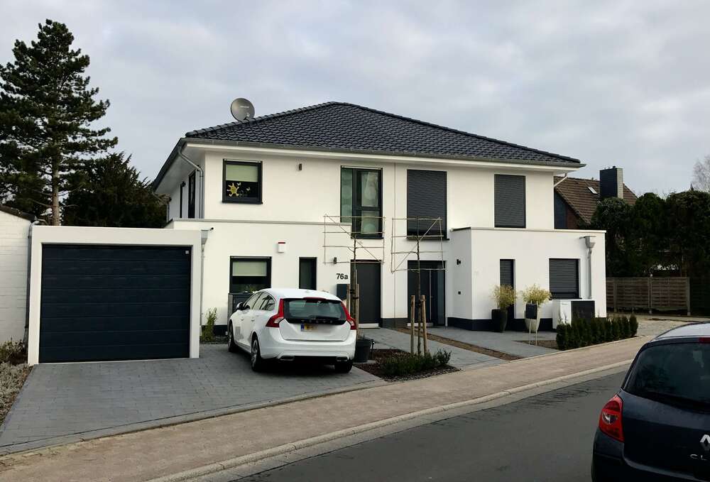 Thumbnail-Haus zum Kaufen in Krefeld 699.999,00 € 175 m²