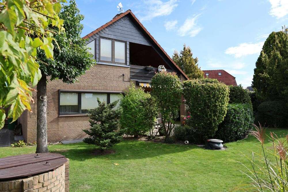 Thumbnail-Haus zum Kaufen in Garbsen 479.000,00 € 192 m²
