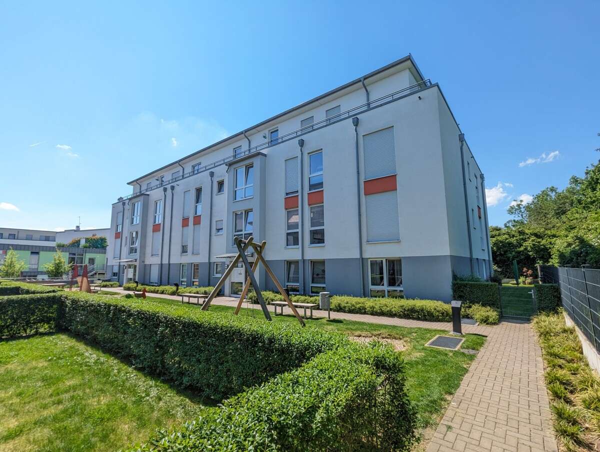 Thumbnail-Wohnung zum Mieten in Bergisch Gladbach 1.658,00 € 109.2 m²