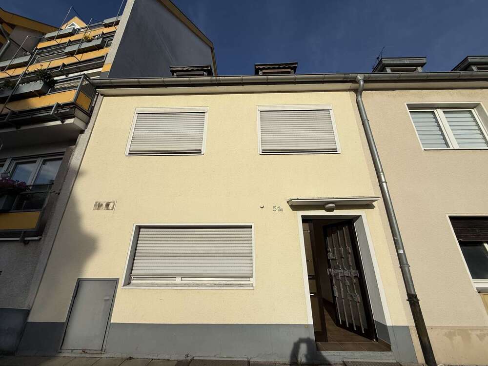 Thumbnail-Haus zum Mieten in Köln 3.700,00 € 170 m²