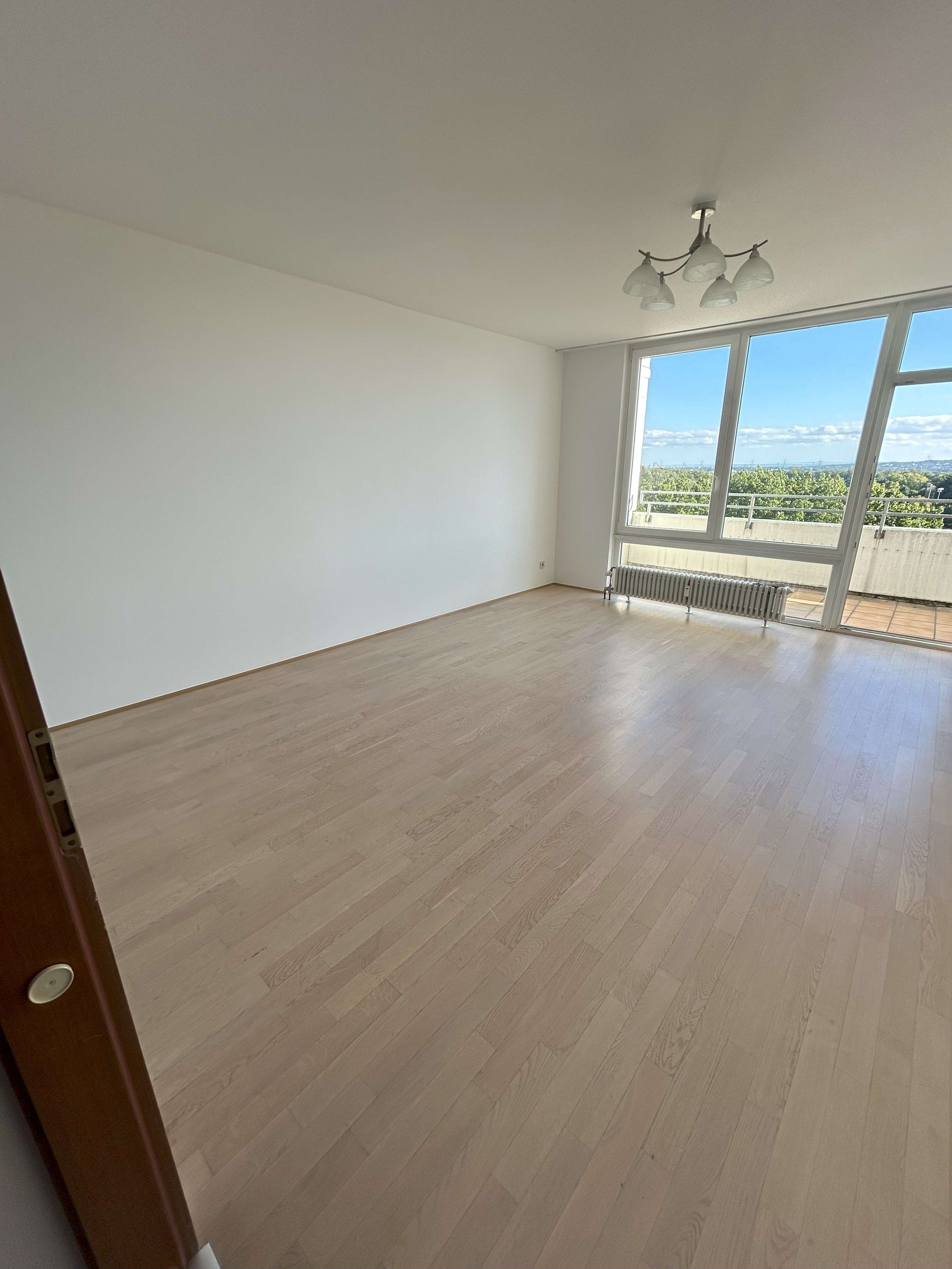 Thumbnail-Wohnung zum Kaufen in Köln 355.000,00 € 101.55 m²