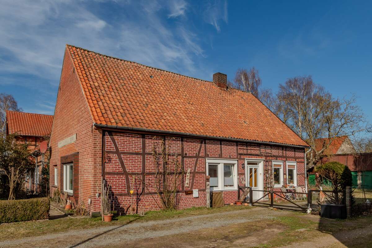 Thumbnail-Haus zum Kaufen in Woltersdorf 145.000,00 € 110 m²