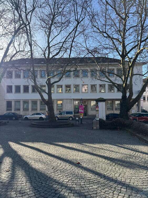 Thumbnail-Büro in Esslingen 10.600,00 € 690 m²