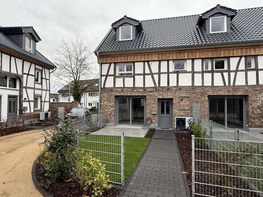 Thumbnail-Wohnung zum Mieten in Hennef 1.650,00 € 104 m²