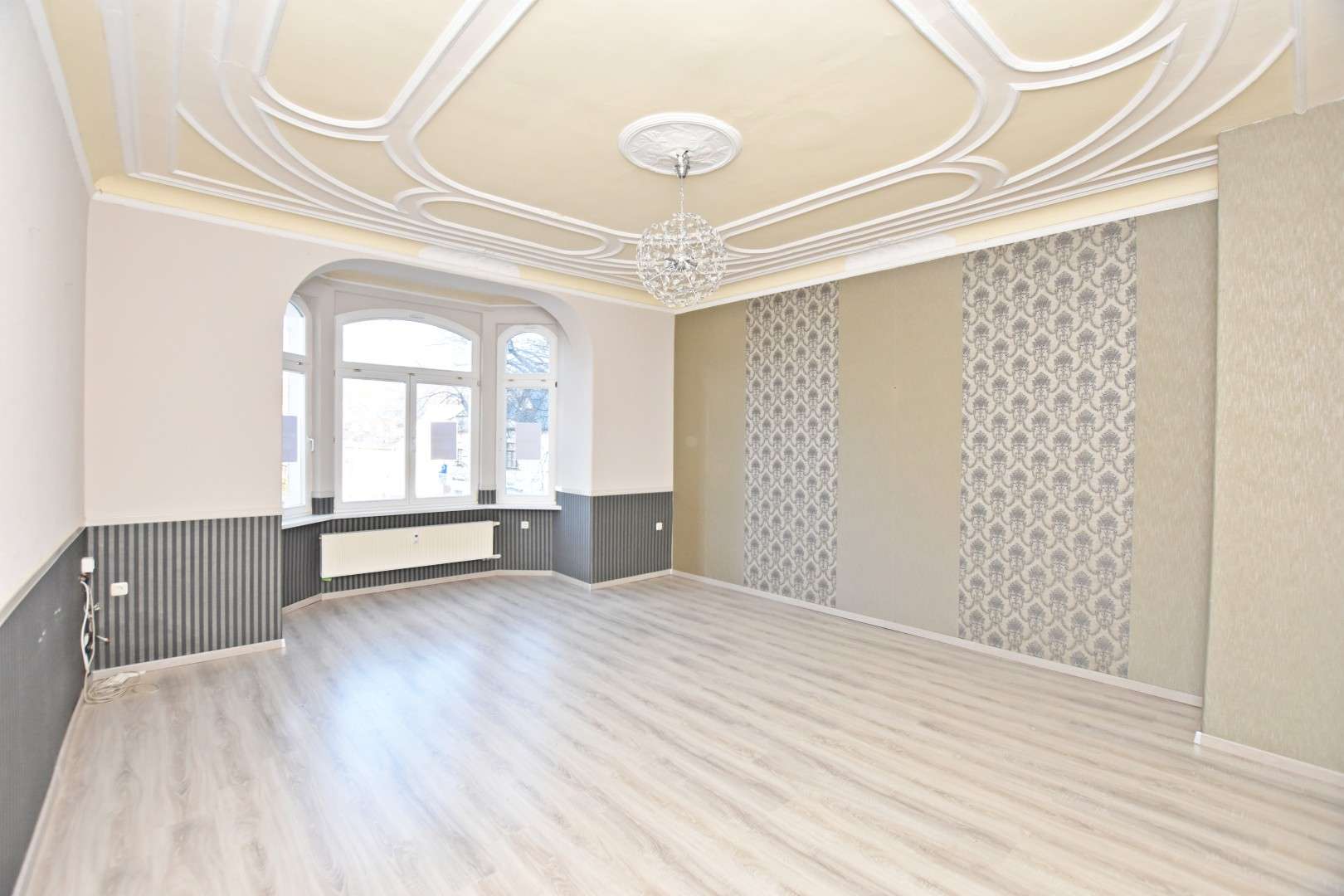 Thumbnail-Büro in Annaberg-Buchholz 375,00 € 94 m²