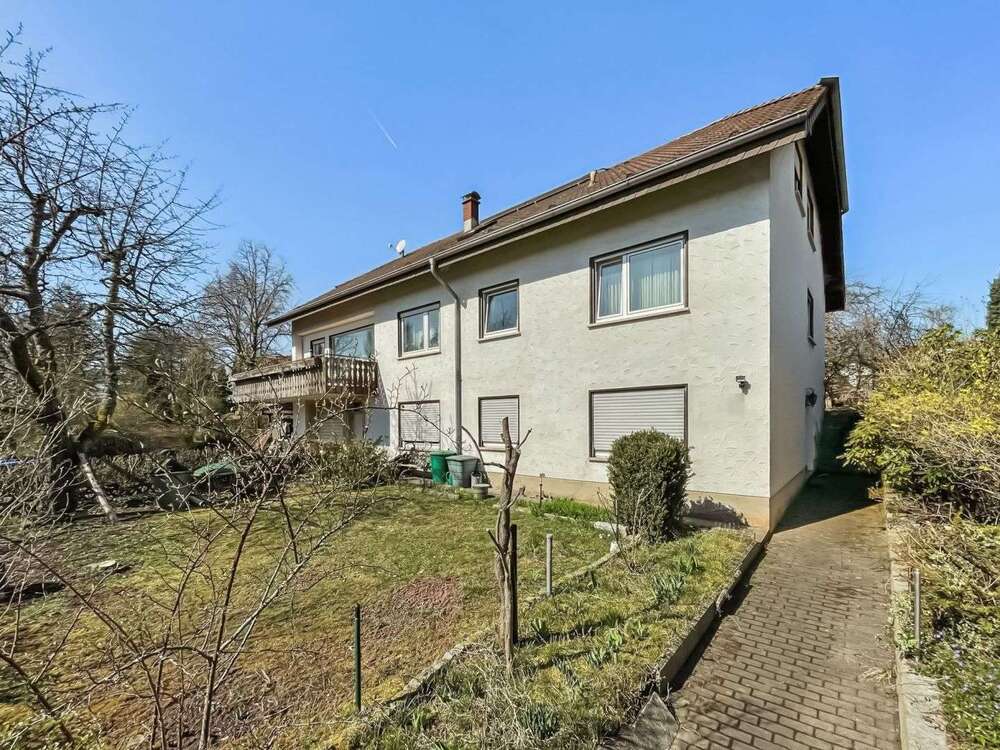 Thumbnail-Haus zum Kaufen in Kirchheim 230.000,00 € 202 m²