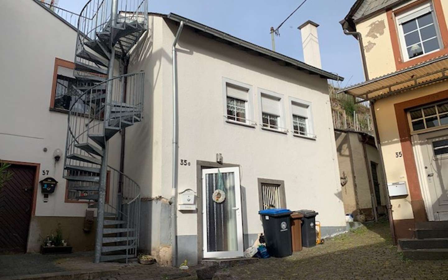 Thumbnail-Haus zum Kaufen in Ediger-Eller 99.000,00 € 75 m²