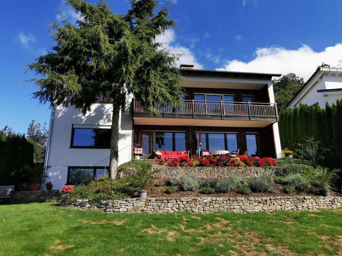 Thumbnail-Haus zum Kaufen in Deggendorf 890.000,00 € 320 m²