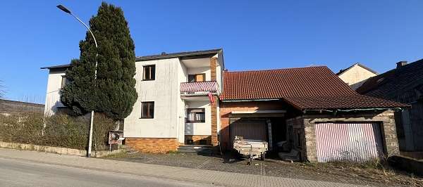 Thumbnail-Haus zum Kaufen in Kefenrod 198.000,00 € 220 m²