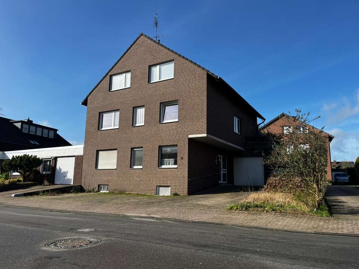 Thumbnail-Haus zum Kaufen in Dorsten Rhade 365.000,00 € 218.1 m²