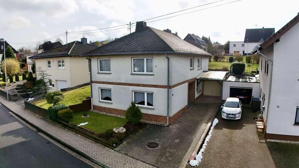 Thumbnail-Haus zum Kaufen in Großmaischeid 279.900,00 € 167 m²