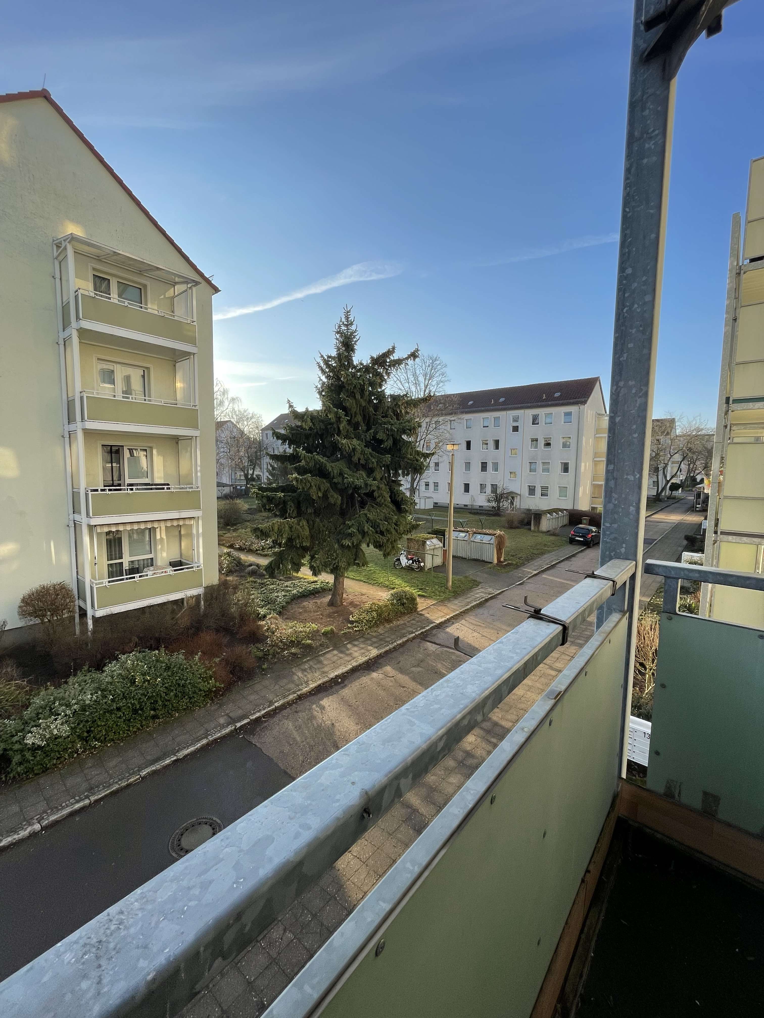 Thumbnail-Wohnung zum Mieten in Magdeburg 357,00 € 50.99 m²